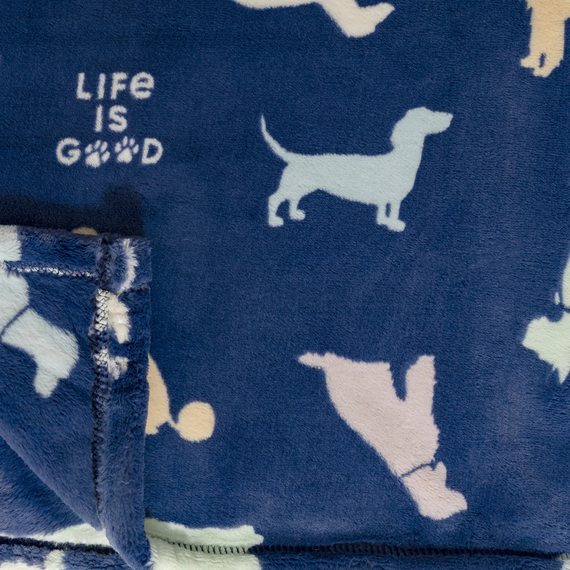 Life is Good Dogs Plush Throw Blanket Good Vibes on Main
