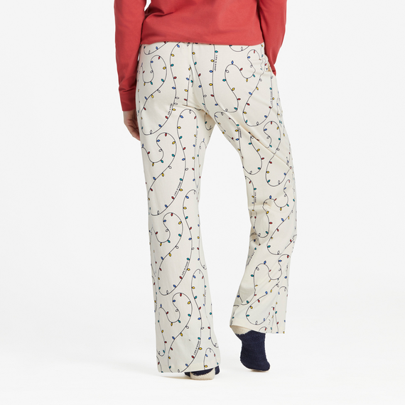 Life is Good Women s Twinkle Lights Pattern Snuggle Up Sleep Pant
