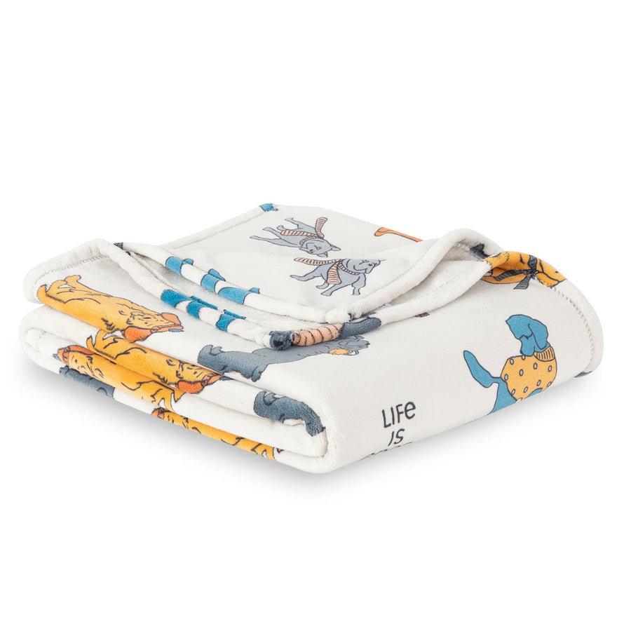 Life is Good Winter Dogs Plush Throw Blanket